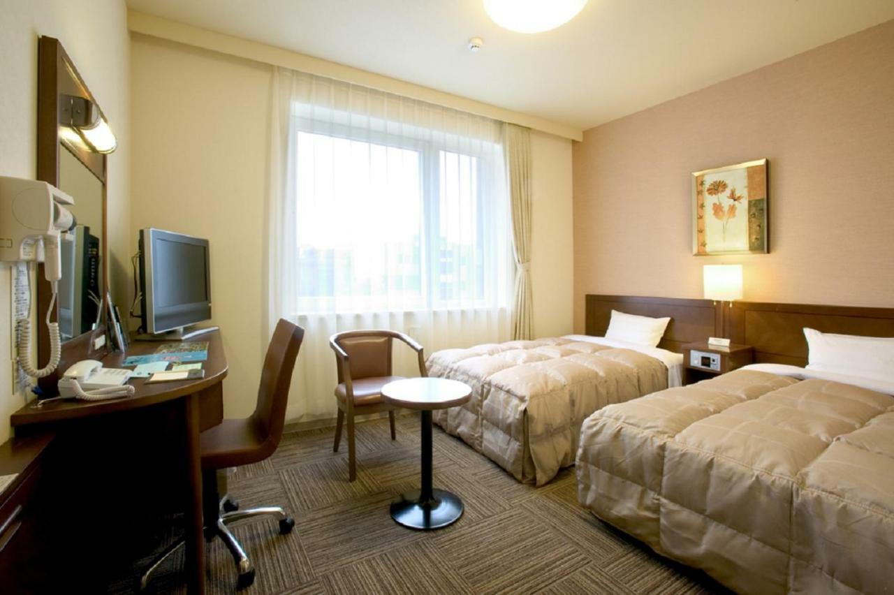 Hotel Route-Inn Яцусиро Экстерьер фото